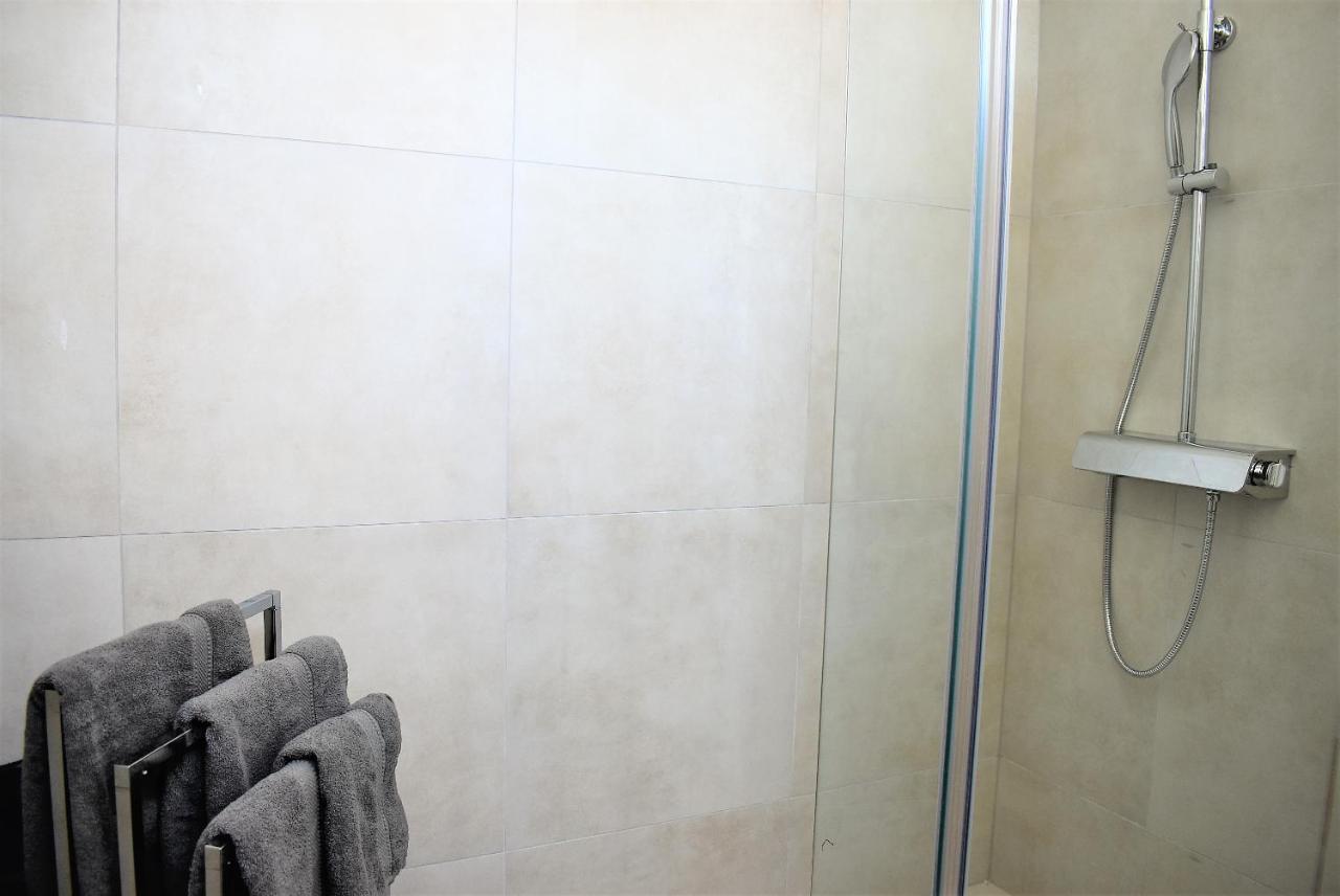 Apartment Aci Marina Rab Banjol Exteriör bild