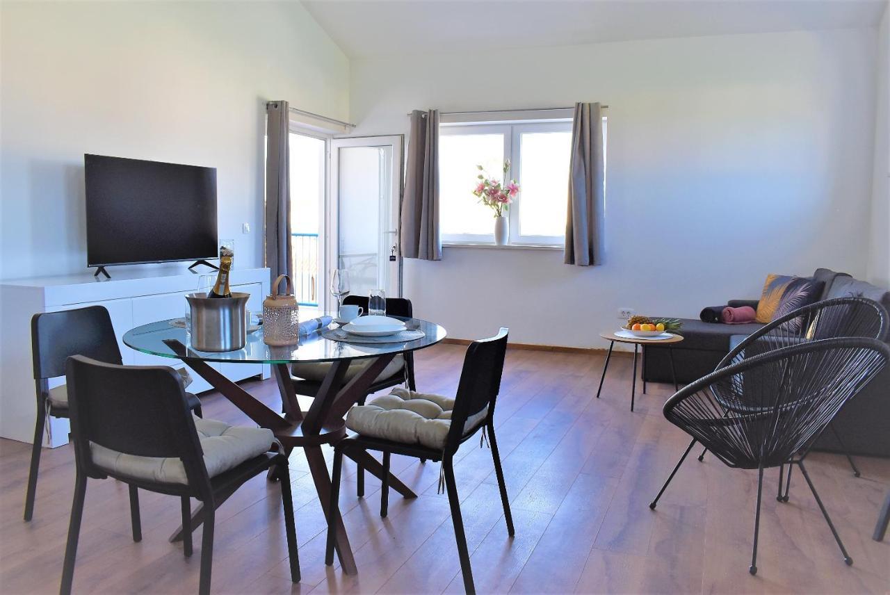 Apartment Aci Marina Rab Banjol Exteriör bild